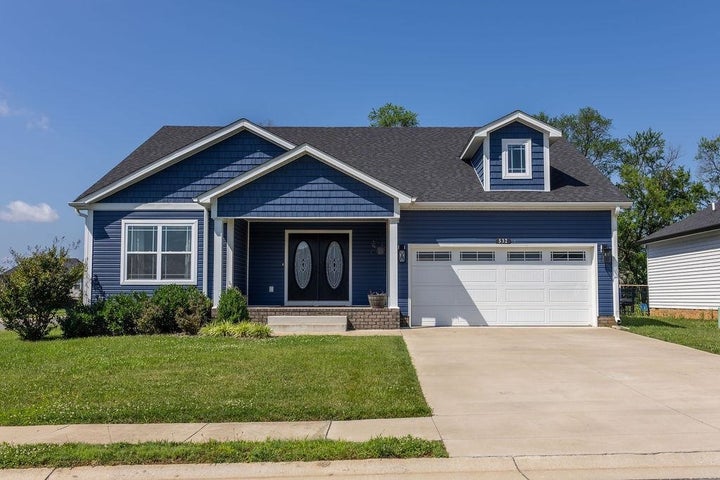 Photo 1 of 22 — 532 White Dogwood Circle, Bowling Green, KY 42101