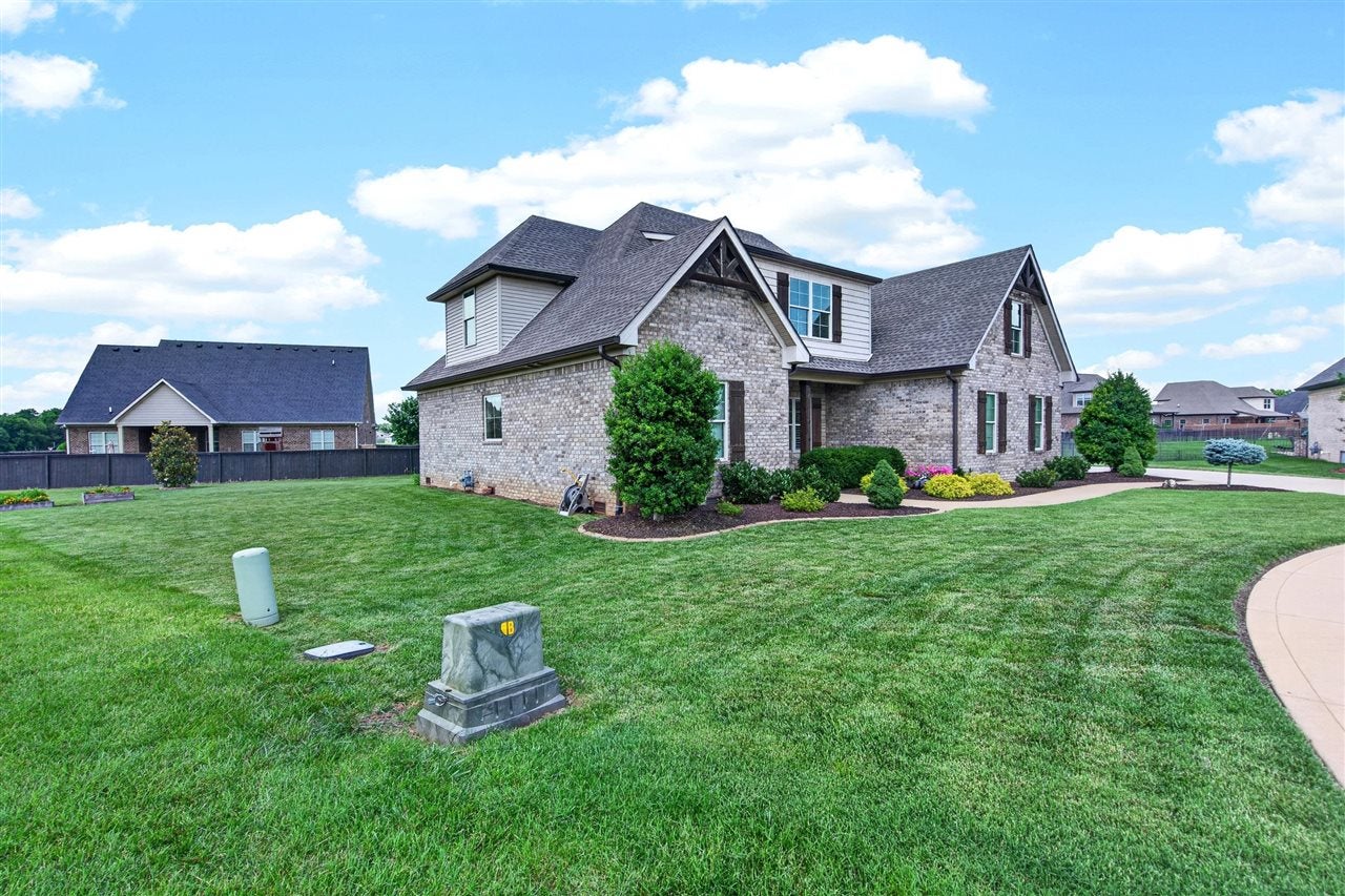 3349 Sunburst Court