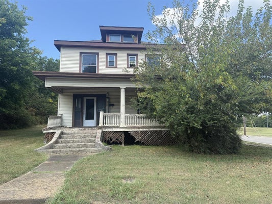 106 W MAIN ST, HORSE CAVE, KY 42749 - Image f05ff7769cedd2bf80aebb8db607c18b/704565932