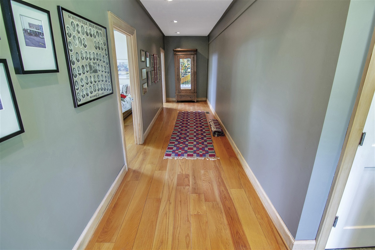 Scottsville, Kentucky 42164, United States, 3 Bedrooms Bedrooms, ,3 BathroomsBathrooms,Residential,Active,136350