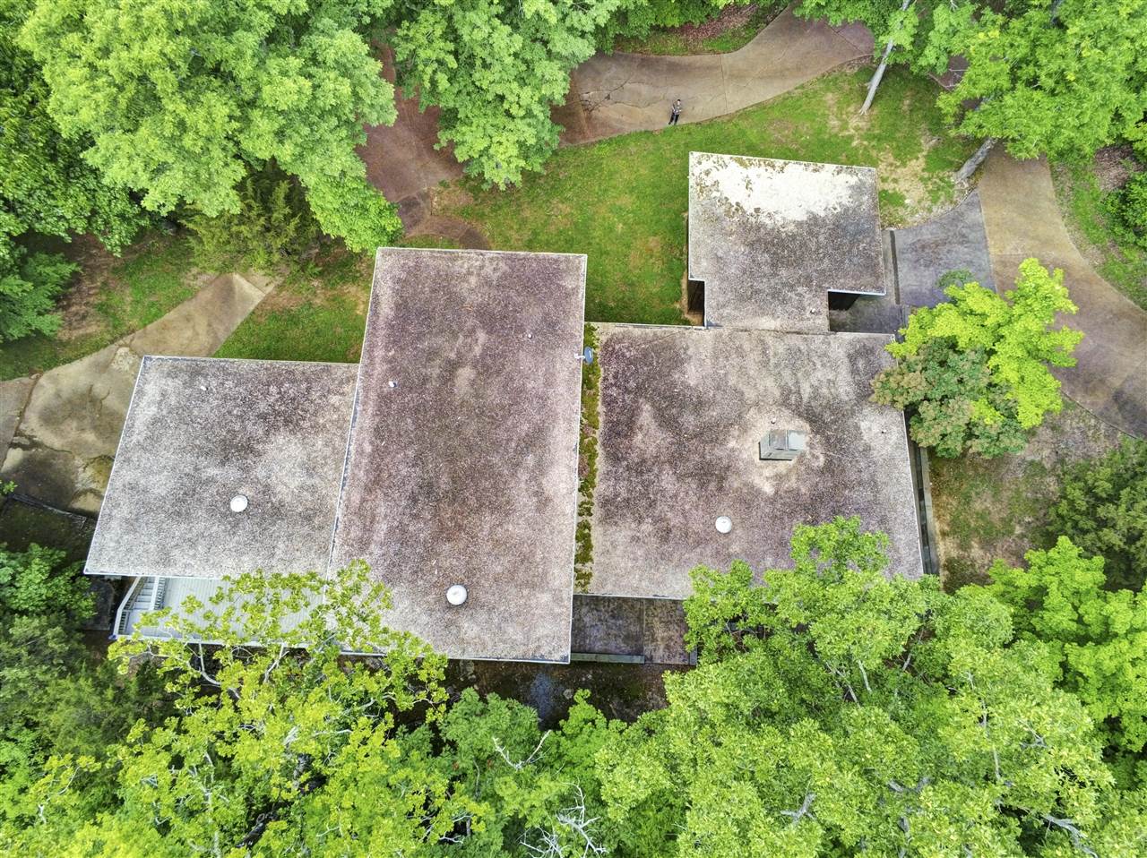 Scottsville, Kentucky 42164, United States, 3 Bedrooms Bedrooms, ,3 BathroomsBathrooms,Residential,Active,136350