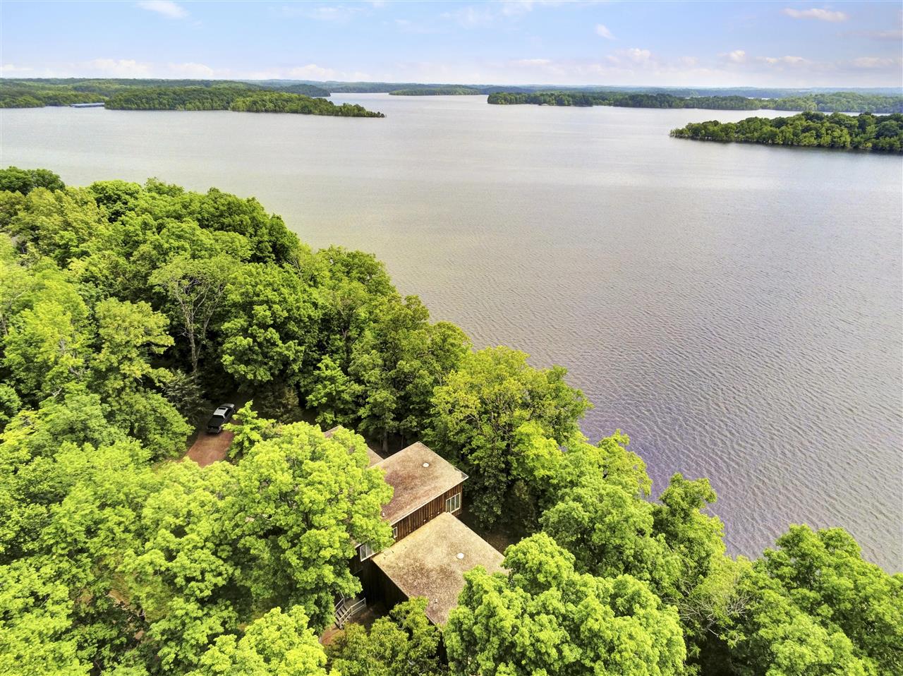 Scottsville, Kentucky 42164, United States, 3 Bedrooms Bedrooms, ,3 BathroomsBathrooms,Residential,Active,136350