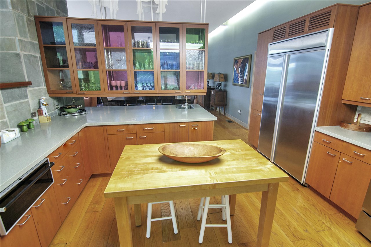 Scottsville, Kentucky 42164, United States, 3 Bedrooms Bedrooms, ,3 BathroomsBathrooms,Residential,Active,136350