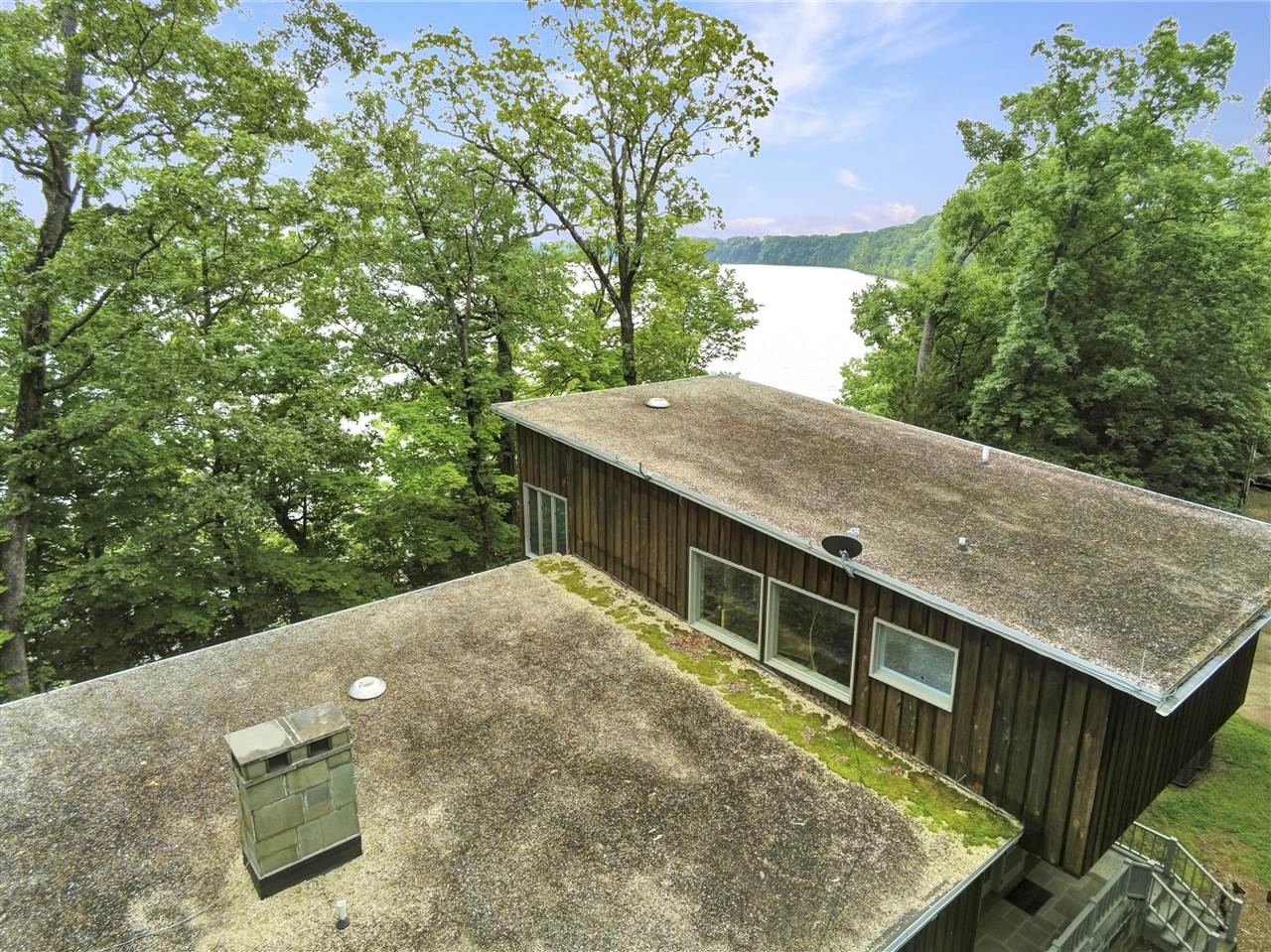 Scottsville, Kentucky 42164, United States, 3 Bedrooms Bedrooms, ,3 BathroomsBathrooms,Residential,Active,136350