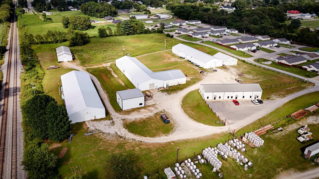 Cave City, Kentucky 42127, United States, ,Commercial,Active,115346