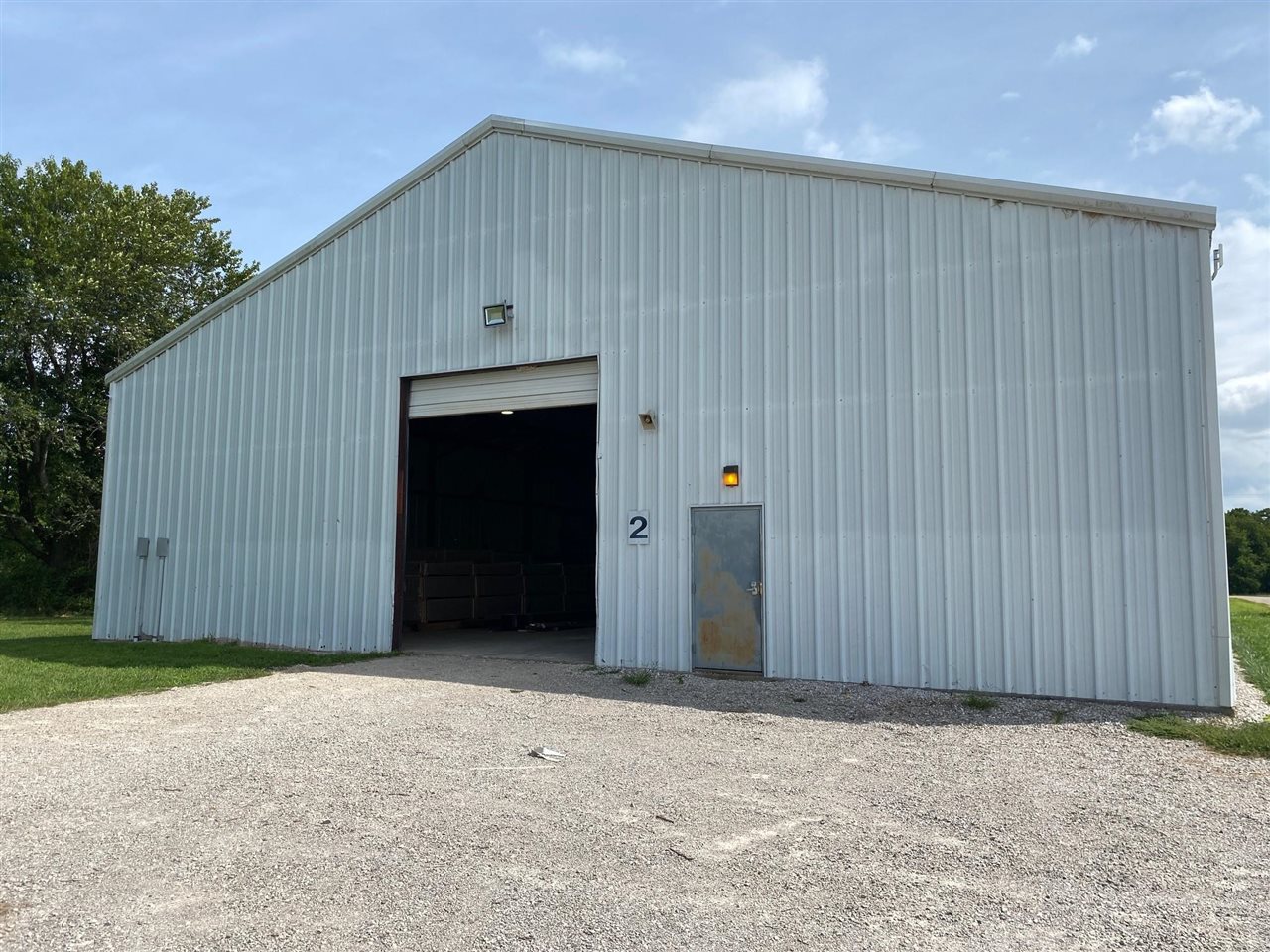 Cave City, Kentucky 42127, United States, ,Commercial,Active,115346