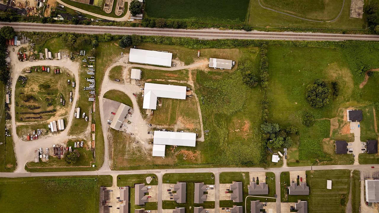 Cave City, Kentucky 42127, United States, ,Commercial,Active,115346