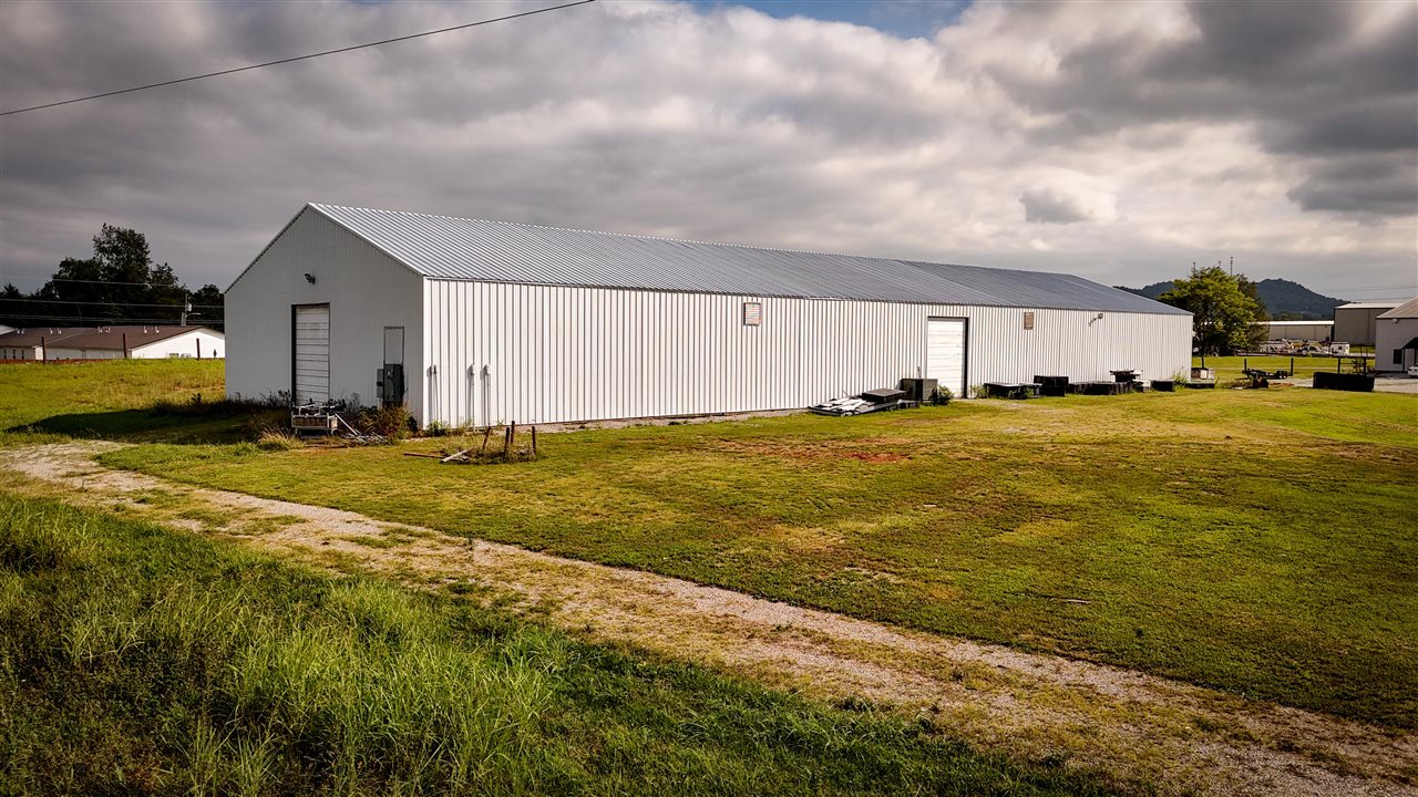 Cave City, Kentucky 42127, United States, ,Commercial,Active,115346