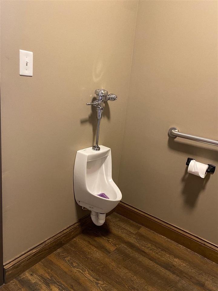 Cave City, Kentucky 42127, United States, ,Commercial,Active,115346