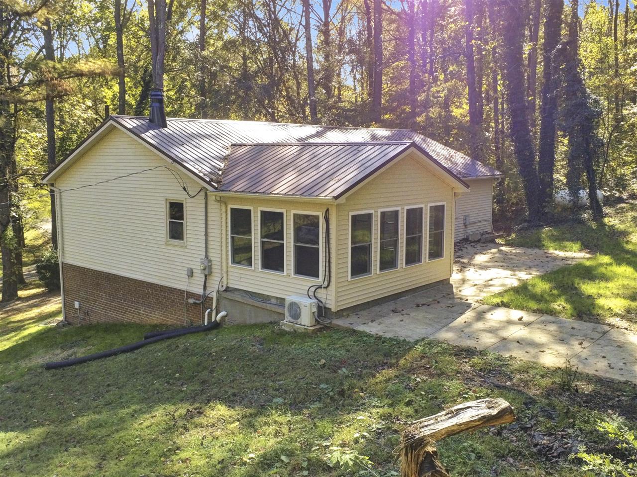 Glasgow, Kentucky 42141, United States, 4 Bedrooms Bedrooms, ,2 BathroomsBathrooms,Residential,Active,232778