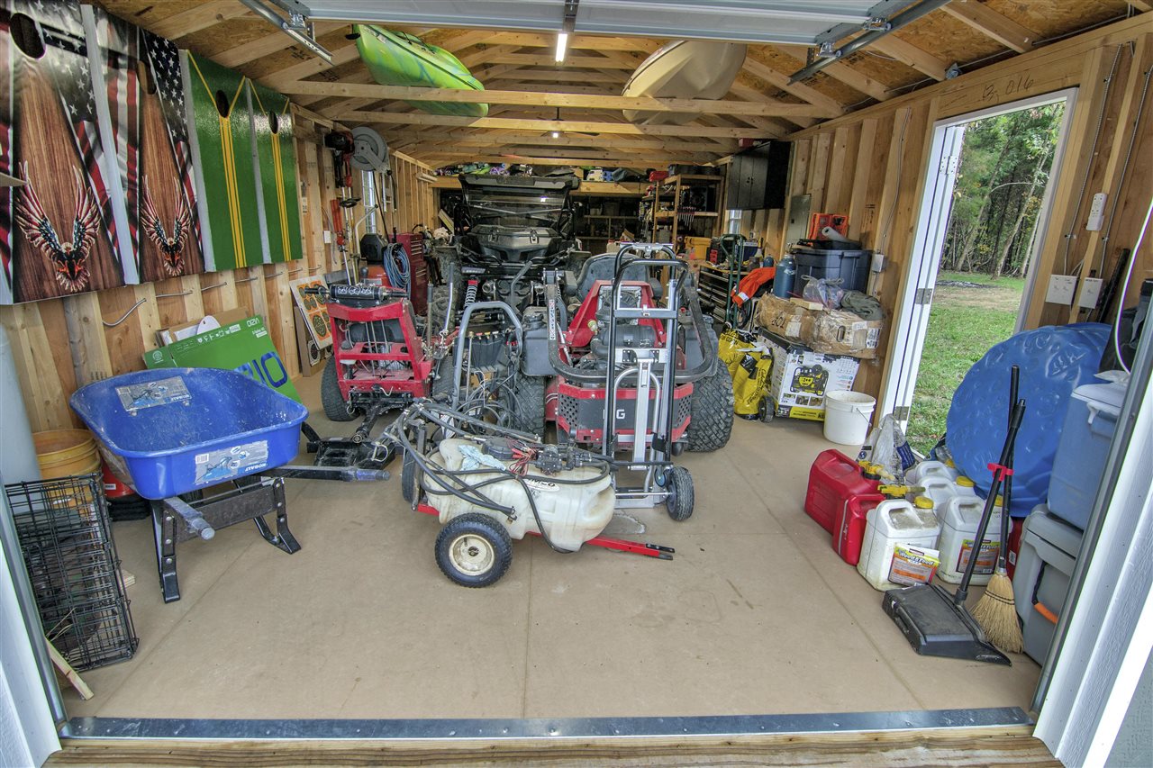 Rockfield, Kentucky 42274, United States, 3 Bedrooms Bedrooms, ,2 BathroomsBathrooms,Residential,Active,237037