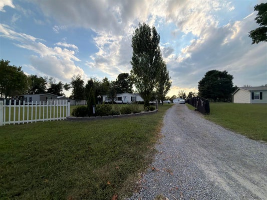 2727 FLEET RD, ADOLPHUS, KY 42120 - Image ff77a29c5dade24d0a572d8aecd2a985/3179933749