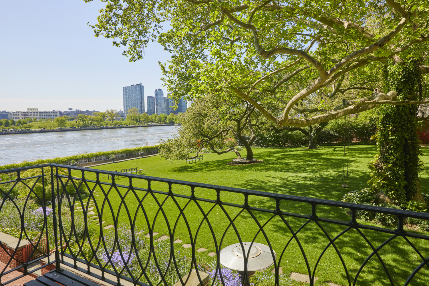 New York City, New York 10022, United States, 7 Bedrooms Bedrooms, ,7 BathroomsBathrooms,Residential,Active,64607