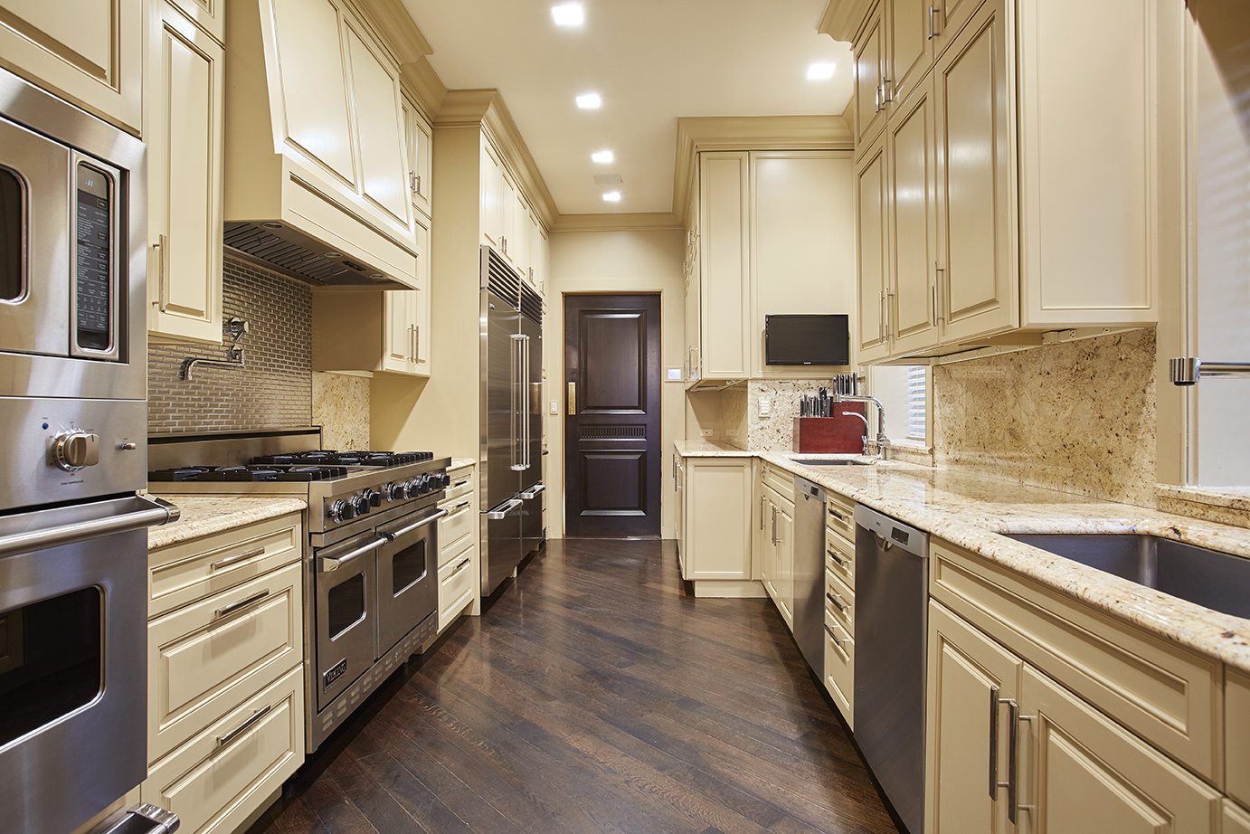 New York City, New York 10021, United States, 6 Bedrooms Bedrooms, ,11 BathroomsBathrooms,Residential,Active,32588