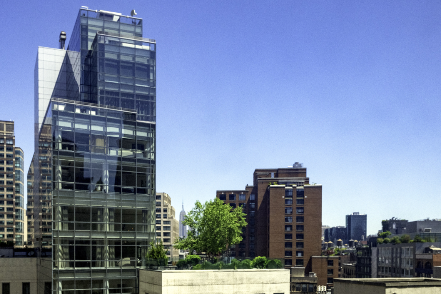 New York City, New York 10013, United States, 3 Bedrooms Bedrooms, ,2 BathroomsBathrooms,Residential,Pending,56128