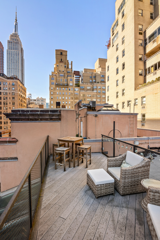 New York City, New York 10016, United States, 3 Bedrooms Bedrooms, ,3 BathroomsBathrooms,Residential,Active,38063