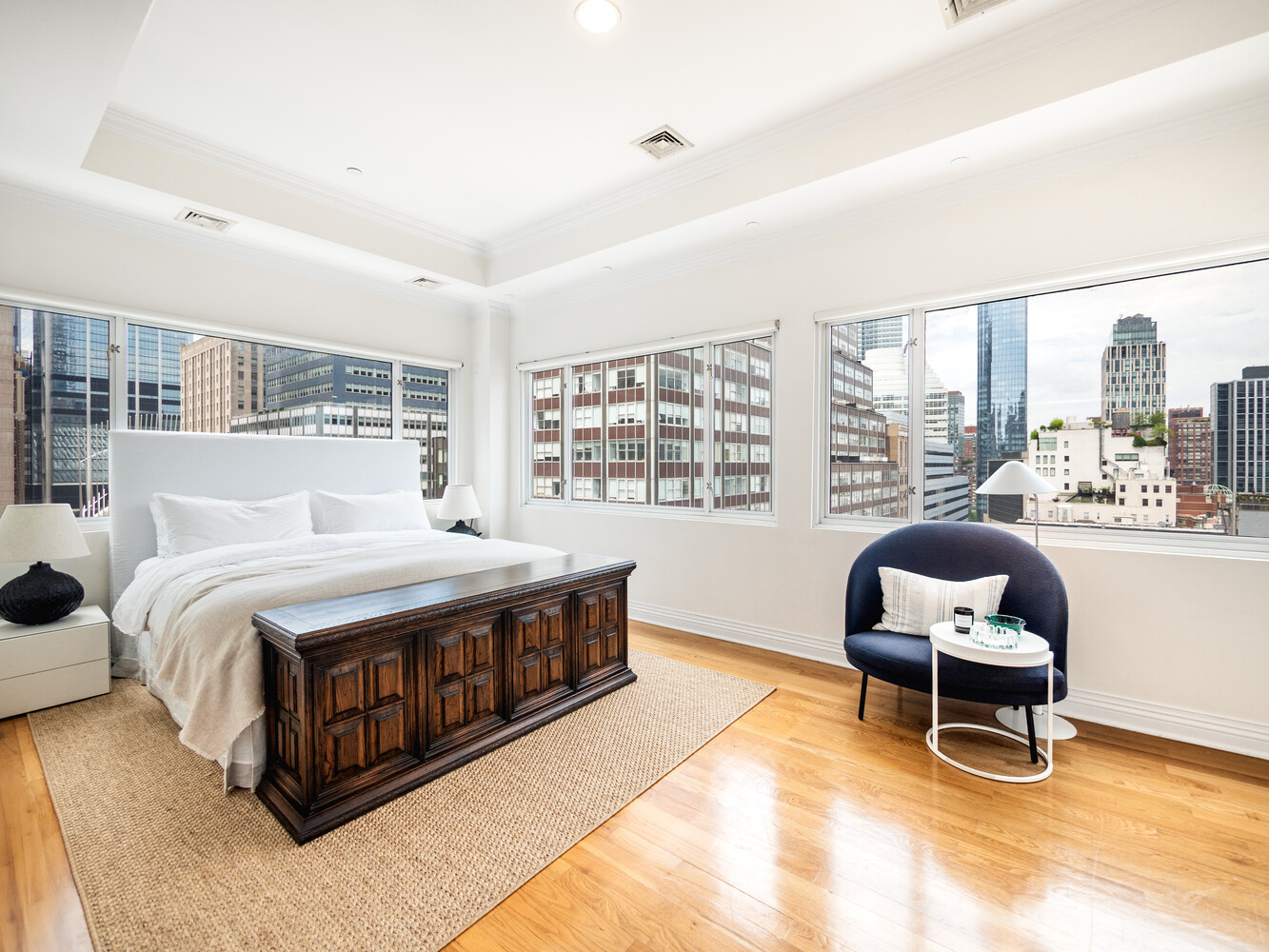New York City, New York 10007, United States, 3 Bedrooms Bedrooms, ,5 BathroomsBathrooms,Residential,Active,241263