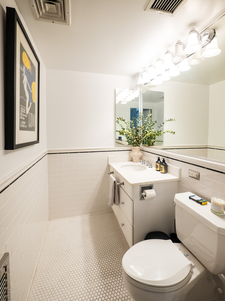 New York City, New York 10007, United States, 3 Bedrooms Bedrooms, ,5 BathroomsBathrooms,Residential,Active,241263