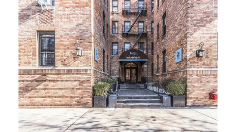 Photo of 24-75 38TH Street #B8, Queens, NY 11101 (MLS # RLS20074248)