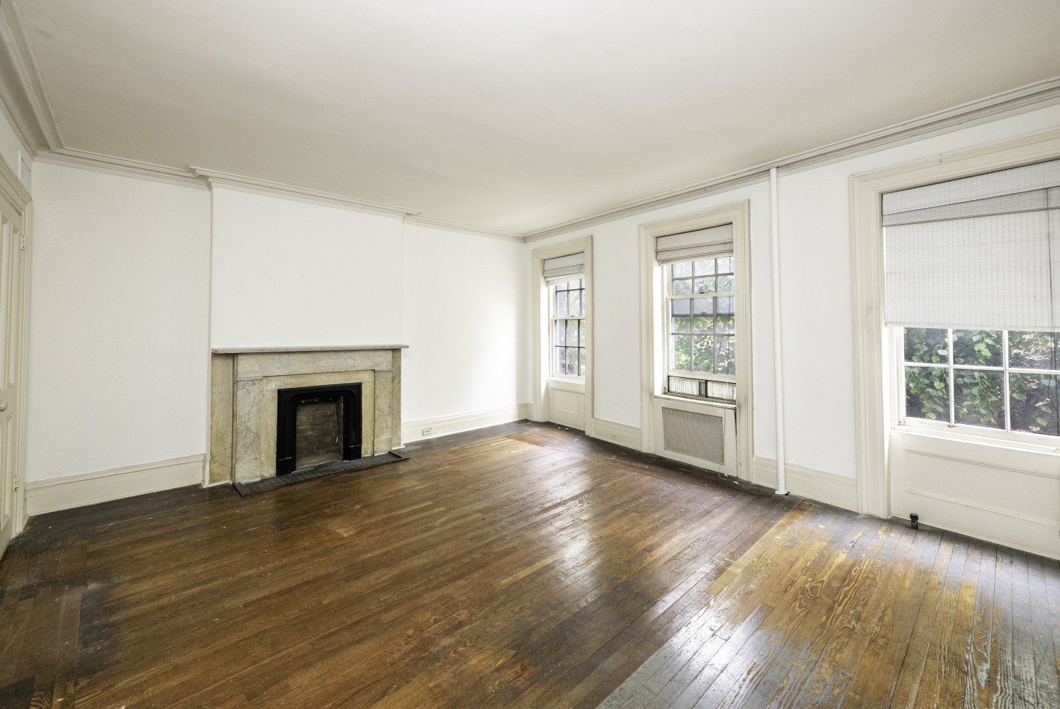 New York City, New York 10014, United States, 5 Bedrooms Bedrooms, ,3 BathroomsBathrooms,Residential,Active,79021