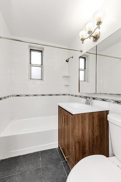 Photo of 67-30 CLYDE Street #5C, Queens, NY 11375 (MLS # RLS20091651)