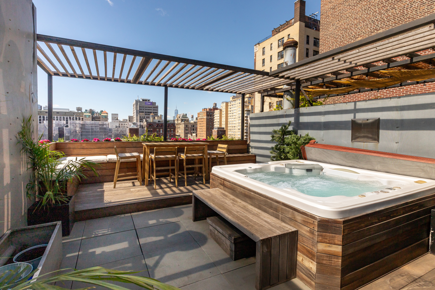 New York City, New York 10010, United States, 2 Bedrooms Bedrooms, ,3 BathroomsBathrooms,Residential,Active,130124