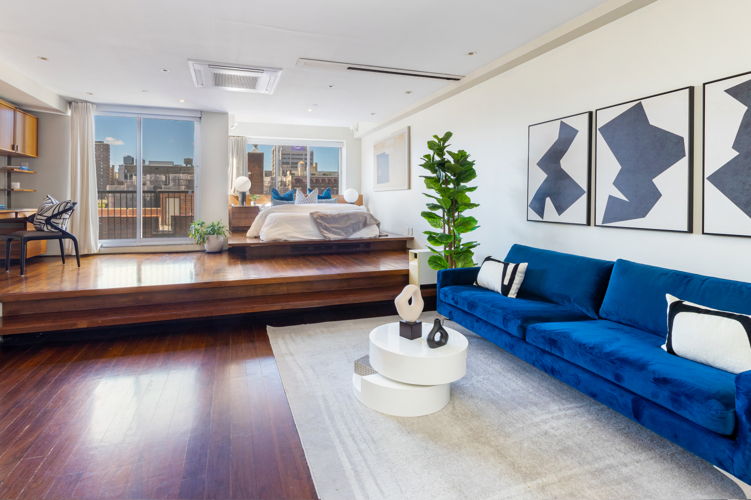 New York City, New York 10010, United States, 2 Bedrooms Bedrooms, ,3 BathroomsBathrooms,Residential,Active,130124