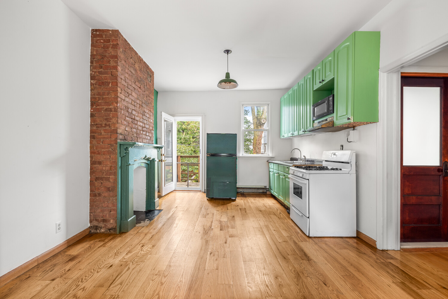 New York City, New York 11215, United States, 3 Bedrooms Bedrooms, ,3 BathroomsBathrooms,Residential,Active,211046