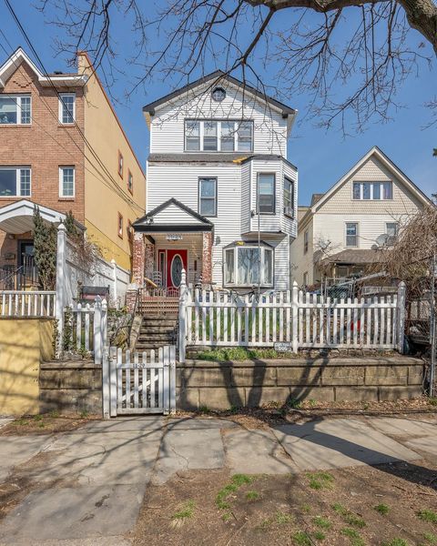 Photo of 11-29 30th Road, Queens, NY 11102 (MLS # RLS20083000)