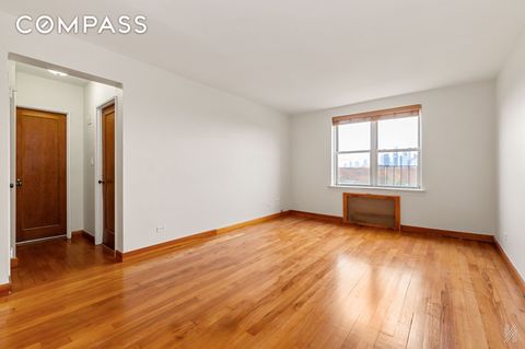 Photo of 39-25 51st Street #6G, Queens, NY 11377 (MLS # RLS20060011)