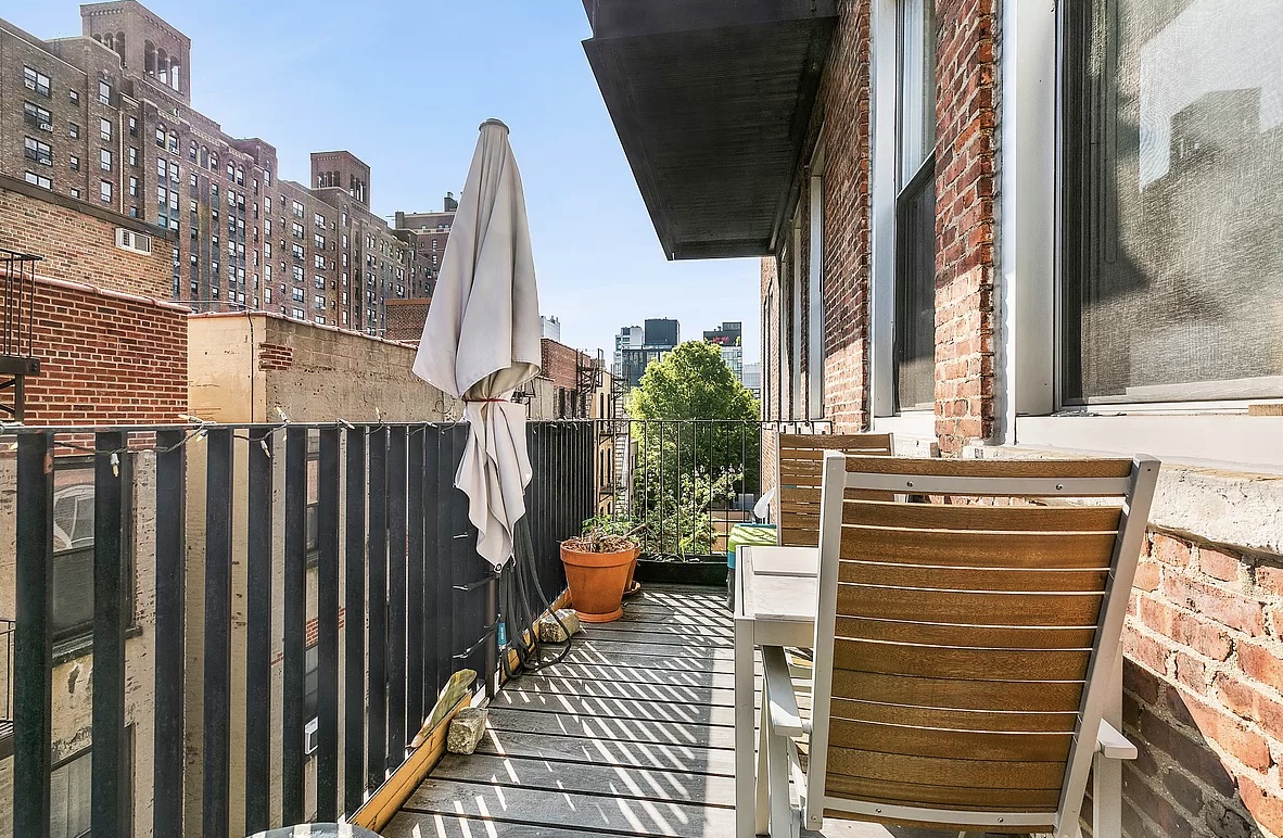 New York City, New York 10001, United States, 3 Bedrooms Bedrooms, ,2 BathroomsBathrooms,Residential,Active,153162