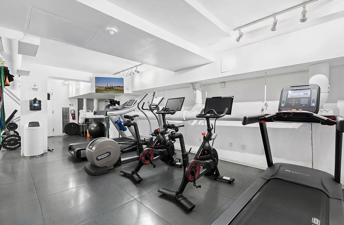 New York City, New York 10001, United States, 3 Bedrooms Bedrooms, ,2 BathroomsBathrooms,Residential,Active,153162