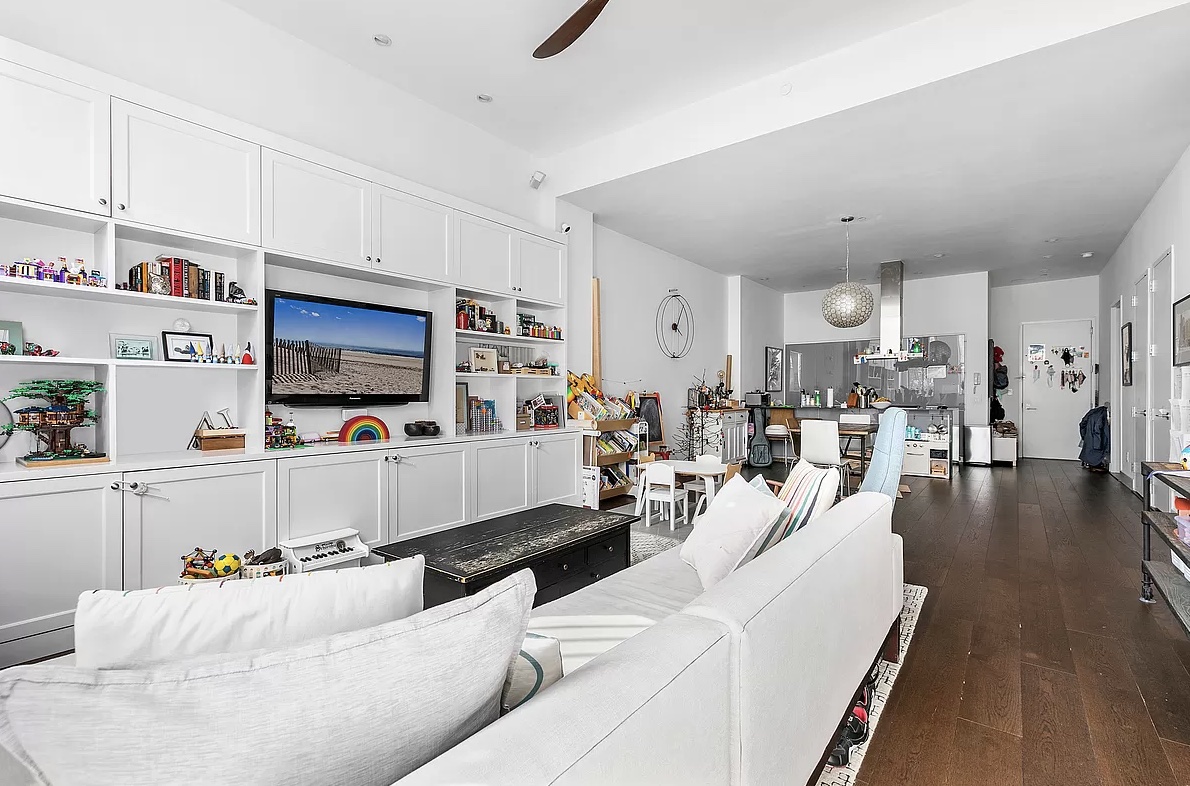 New York City, New York 10001, United States, 3 Bedrooms Bedrooms, ,2 BathroomsBathrooms,Residential,Active,153162