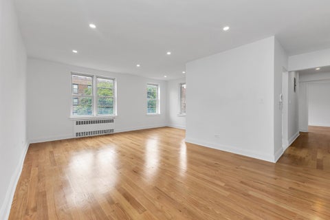 Photo of 66-33 YELLOWSTONE Boulevard #5D, Queens, NY 11375 (MLS # RLS20110673)