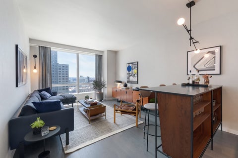 Photo for 1 CITY Point 38G