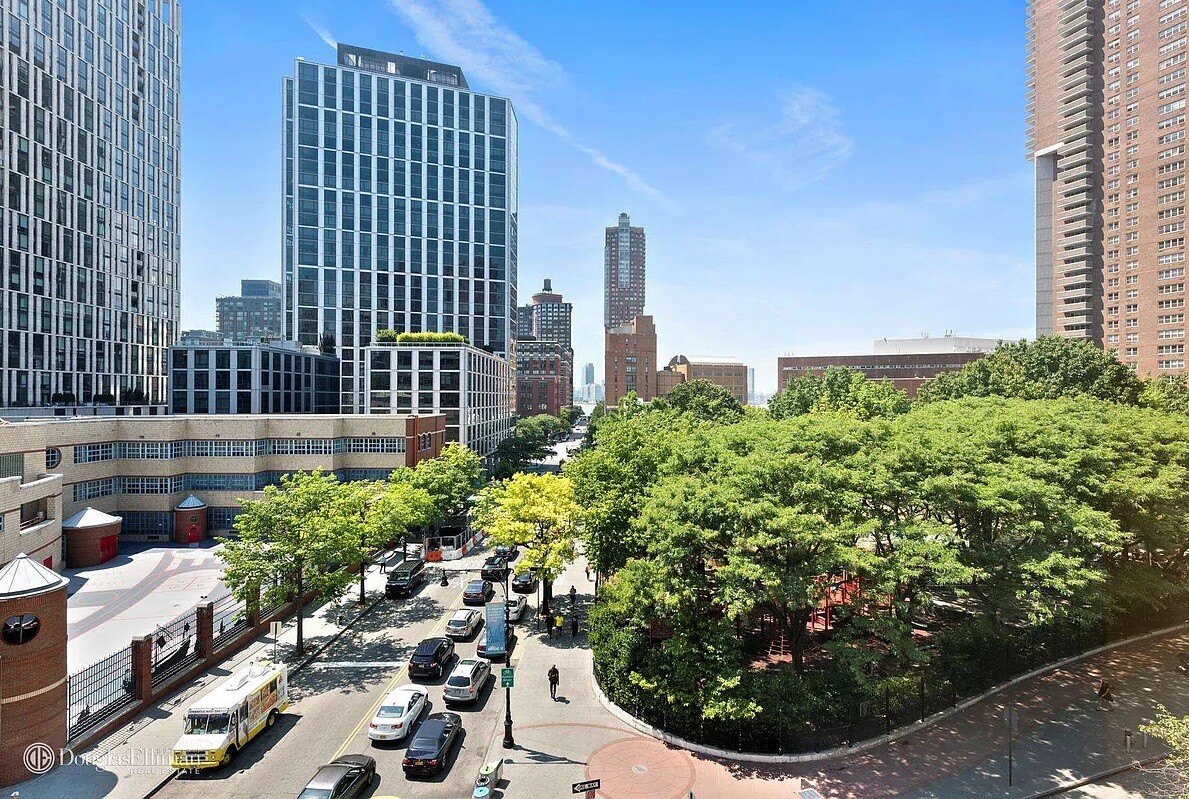 New York City, New York 10007, United States, ,1 BathroomBathrooms,Residential,Active,180564