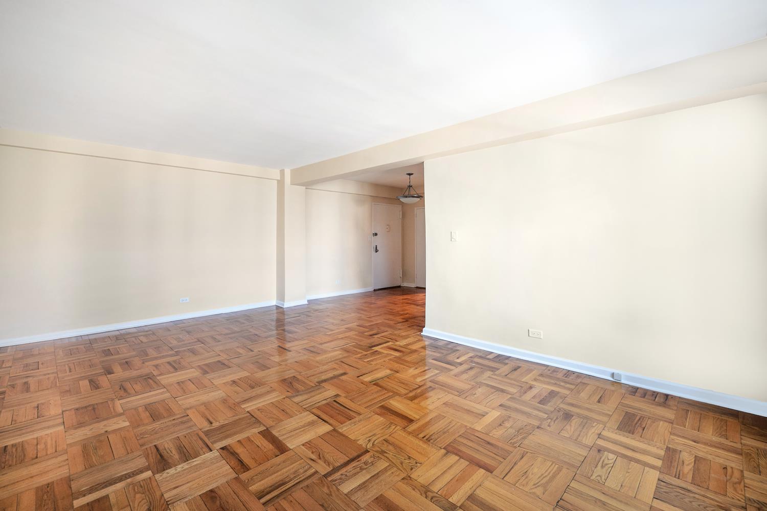 New York City, New York 11238, United States, 1 Bedroom Bedrooms, ,1 BathroomBathrooms,Residential,Active,115483