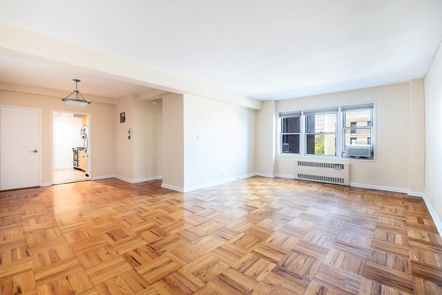 New York City, New York 11238, United States, 1 Bedroom Bedrooms, ,1 BathroomBathrooms,Residential,Active,115483
