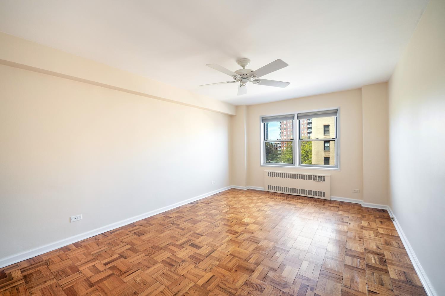 New York City, New York 11238, United States, 1 Bedroom Bedrooms, ,1 BathroomBathrooms,Residential,Active,115483
