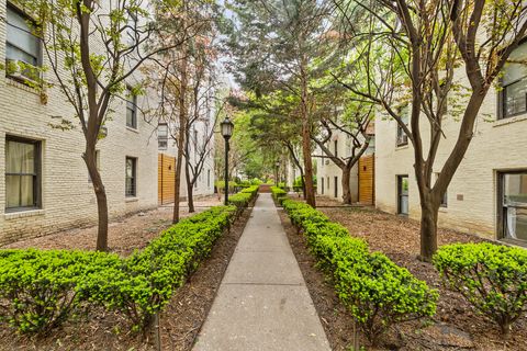 Photo of 21-05 33rd Street #21-58 35th St. 4G, Queens, NY 11105 (MLS # RLS20091686)