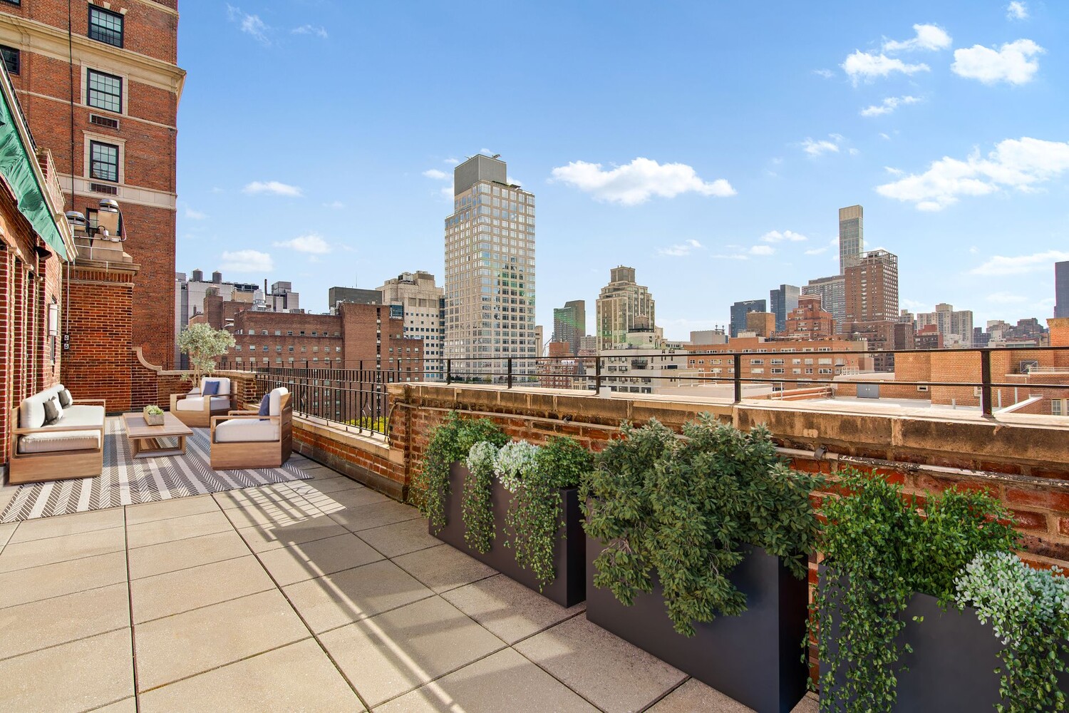New York City, New York 10065, United States, 6 Bedrooms Bedrooms, ,8 BathroomsBathrooms,Residential,Active,234233