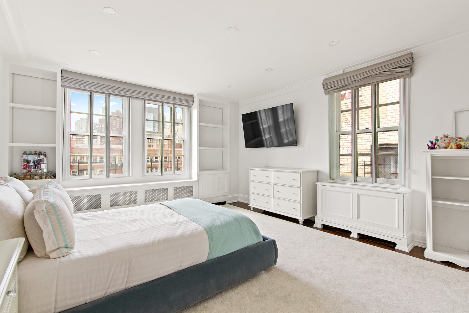 New York City, New York 10065, United States, 6 Bedrooms Bedrooms, ,8 BathroomsBathrooms,Residential,Active,234233