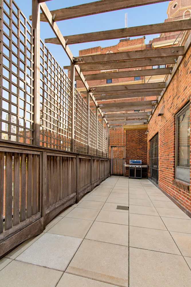 New York City, New York 10065, United States, 6 Bedrooms Bedrooms, ,8 BathroomsBathrooms,Residential,Active,234233