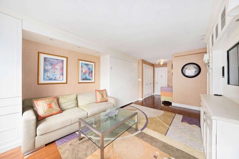 Photo for 225 E 36th Street #7L