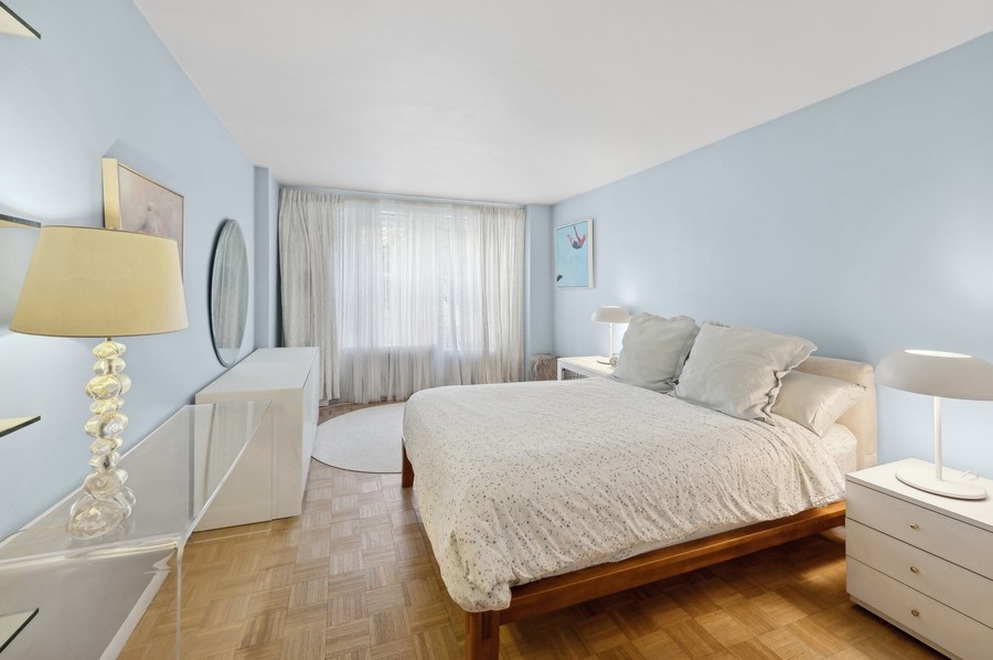 New York City, New York 10021, United States, 2 Bedrooms Bedrooms, ,1 BathroomBathrooms,Residential,Active,79024