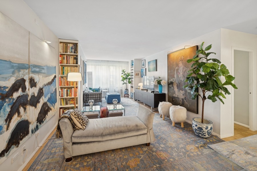 New York City, New York 10021, United States, 2 Bedrooms Bedrooms, ,1 BathroomBathrooms,Residential,Active,79024