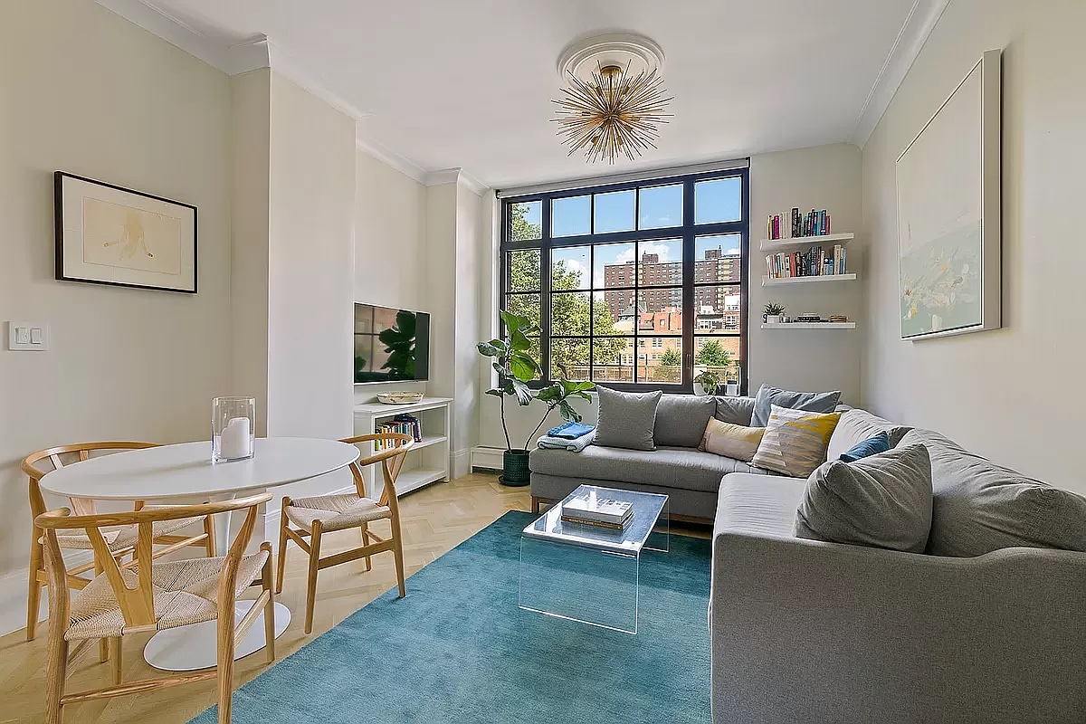 New York City, New York 10002, United States, 2 Bedrooms Bedrooms, ,2 BathroomsBathrooms,Residential,Active,152925