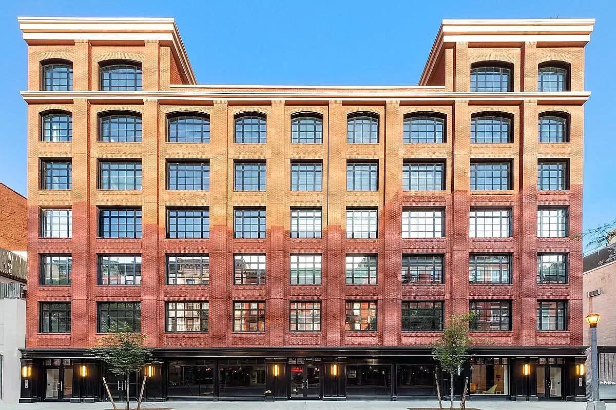 New York City, New York 10002, United States, 2 Bedrooms Bedrooms, ,2 BathroomsBathrooms,Residential,Active,152925