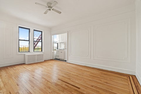 Photo of 44-14 NEWTOWN Road #5G, Queens, NY 11103 (MLS # RLS20119748)