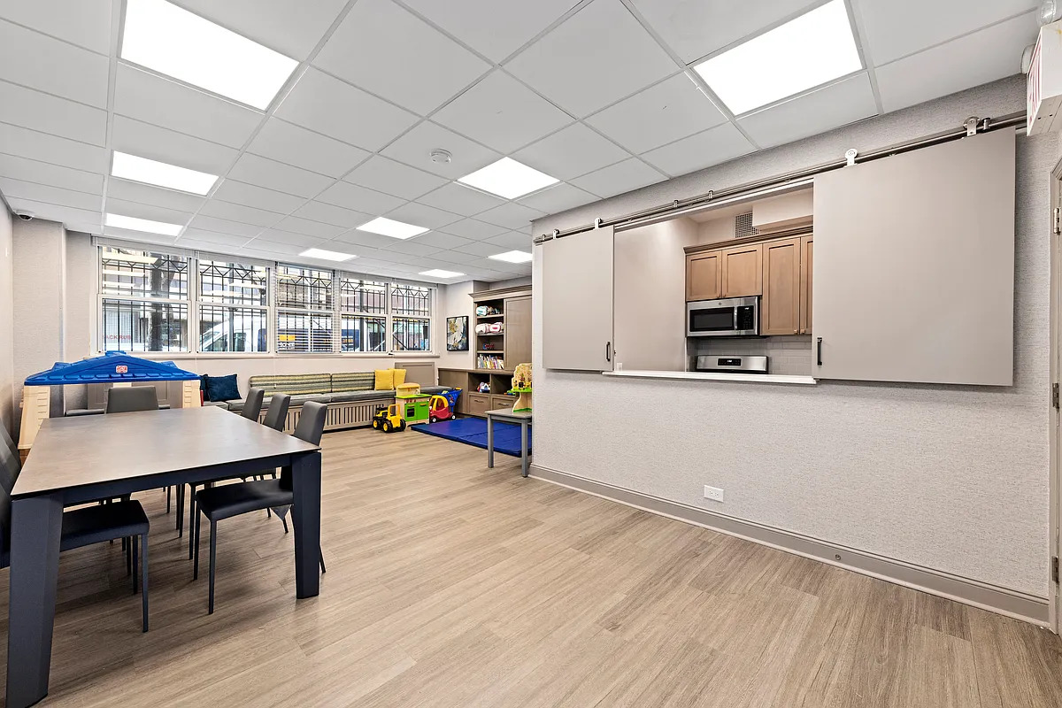 New York City, New York 10021, United States, ,1 BathroomBathrooms,Residential,Active,129877